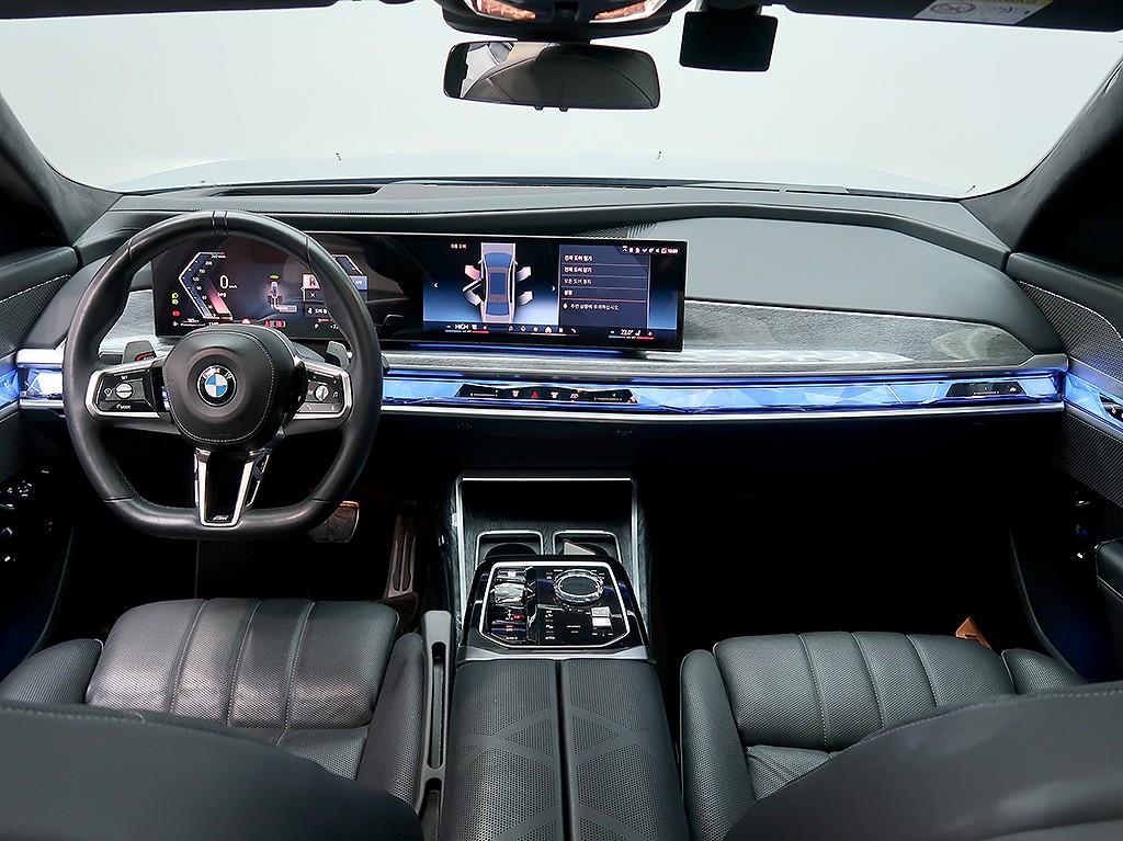 [BMW] 7시리즈 (G70) 740i sDrive M 스포츠 - 이미지 5