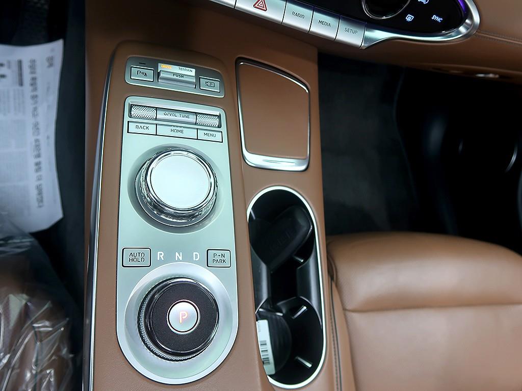 [제네시스] GV70 2.5T 가솔린 AWD 기본형 - 이미지 10