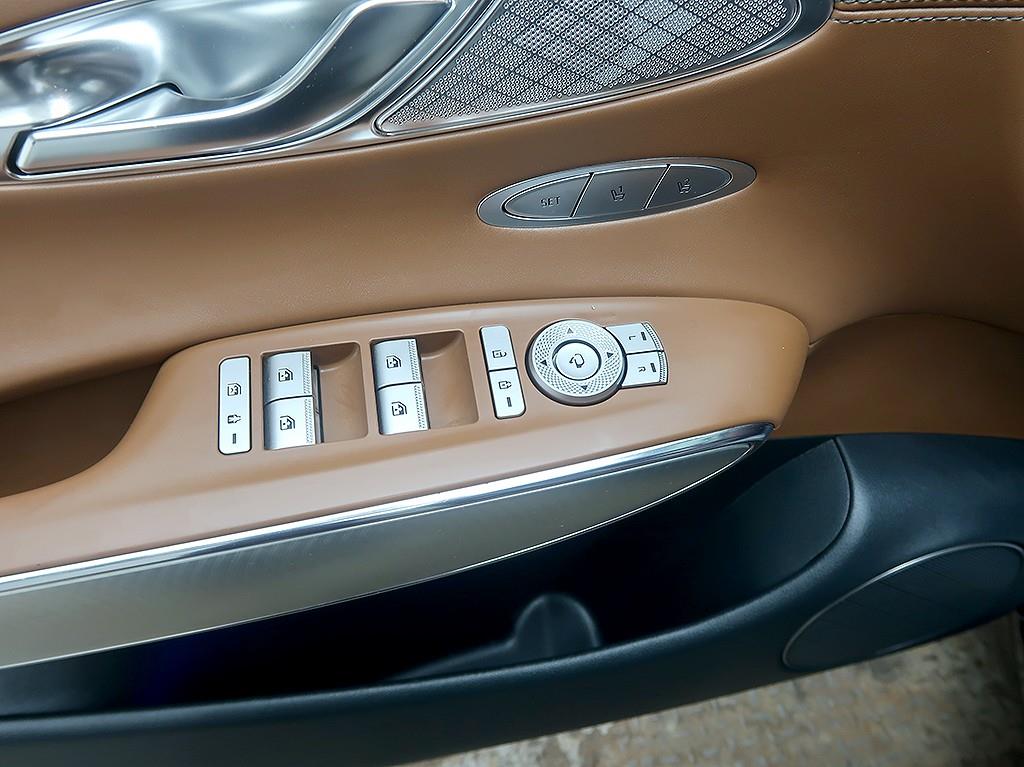 [제네시스] GV70 2.5T 가솔린 AWD 기본형 - 이미지 13