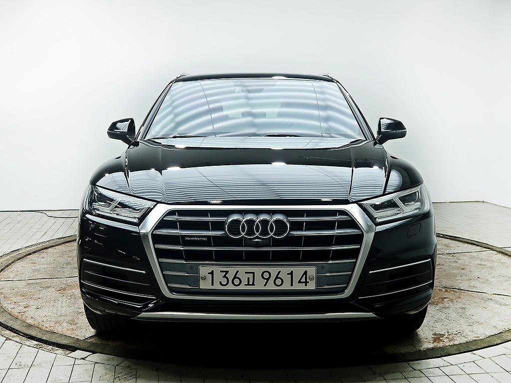 [아우디] Q5 (FY) 45 TFSI 콰트로 프리미엄
