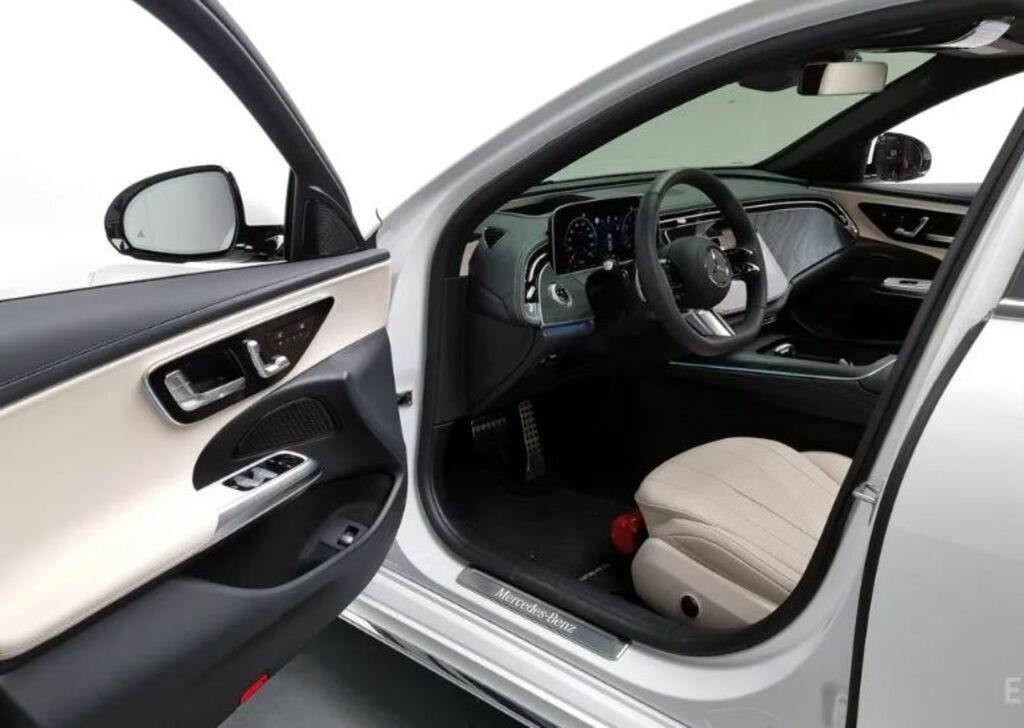 [벤츠] E-클래스 W214 E200 AMG 라인 - 이미지 10