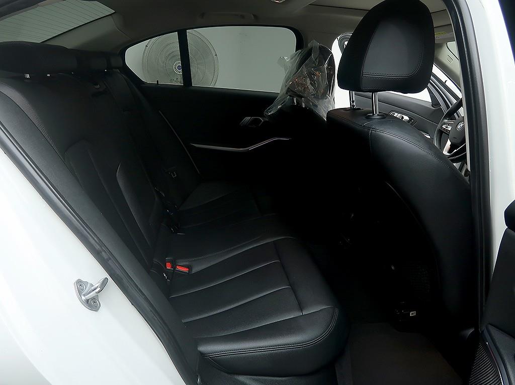 [BMW] 3시리즈 (G20) 320d - 이미지 12