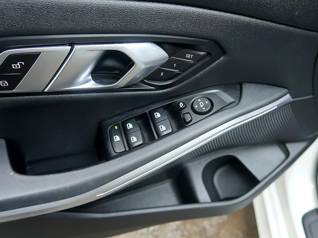 [BMW] 3시리즈 (G20) 320d - 이미지 17