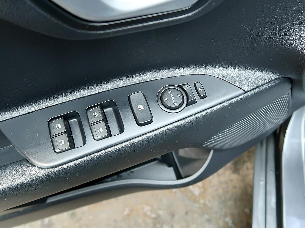 [기아] 스토닉 가솔린 1.4 트렌디 - 이미지 16