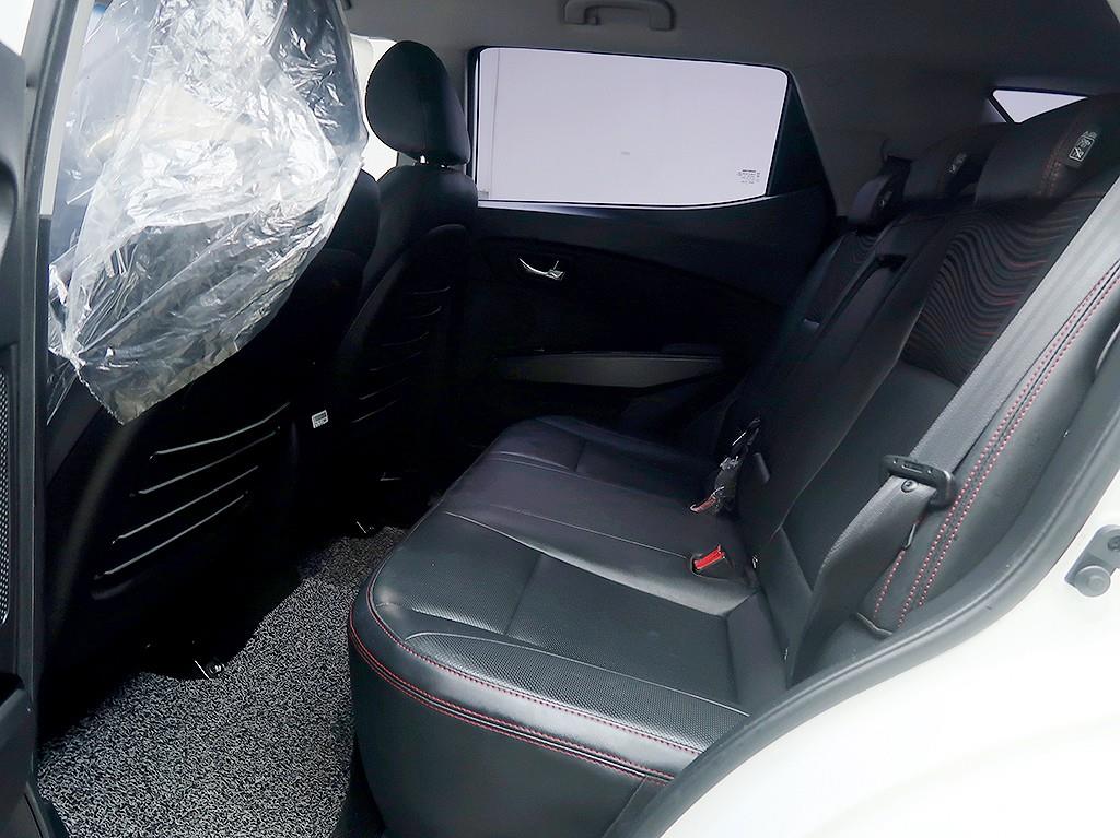 [KG모빌리티(쌍용) ] 티볼리 에어 2WD 가솔린 1.6 IX - 이미지 12