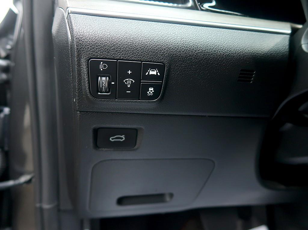 [기아] K5 3세대 2.0 노블레스 - 이미지 17