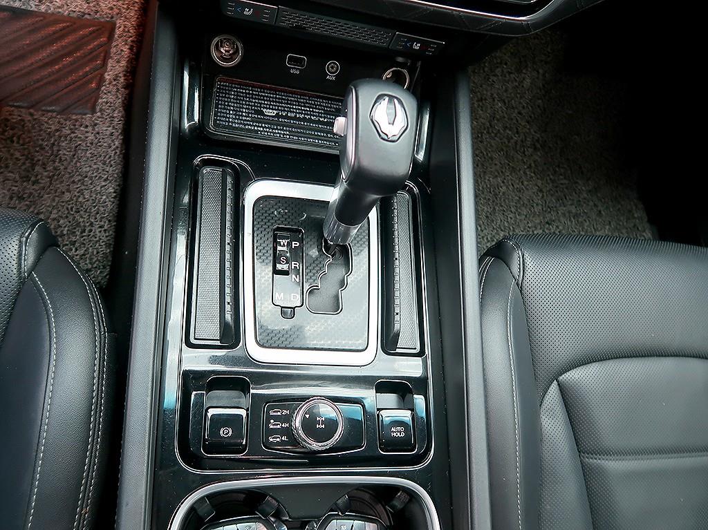 [KG모빌리티(쌍용) ] G4렉스턴 디젤 2.2 4WD 헤리티지 - 이미지 10