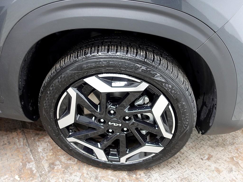 [기아] 더 뉴 셀토스 가솔린 1.6 터보 2WD 시그니처       (5인승) - 이미지 8