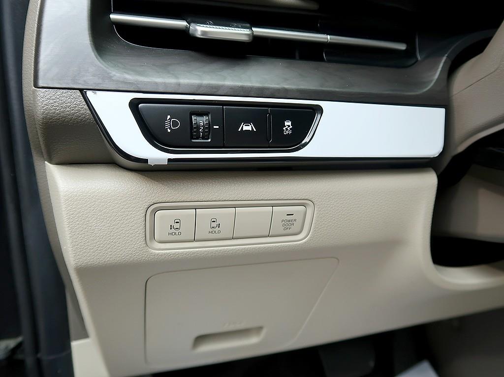 [기아] 카니발 4세대 디젤 9인승 프레스티지 - 이미지 8