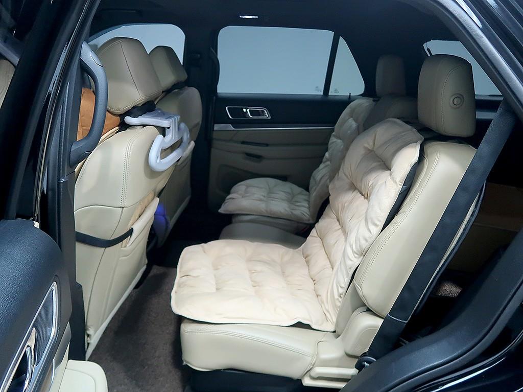 [포드] 익스플로러 2.3 에코부스트 리미티드 4WD        (7인승) - 이미지 12