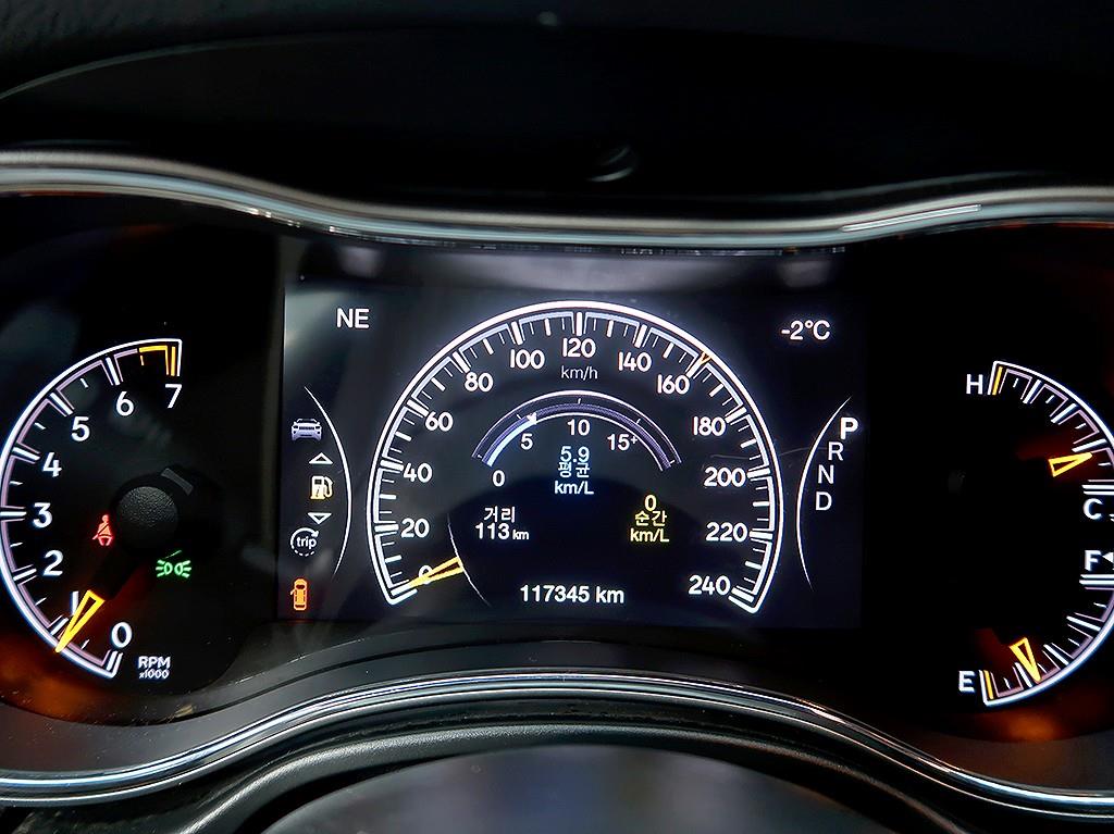 [지프] 그랜드 체로키 3.6 리미티드 WK2       (5인승) - 이미지 6