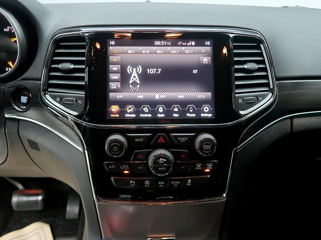 [지프] 그랜드 체로키 3.6 리미티드 WK2       (5인승) - 이미지 9