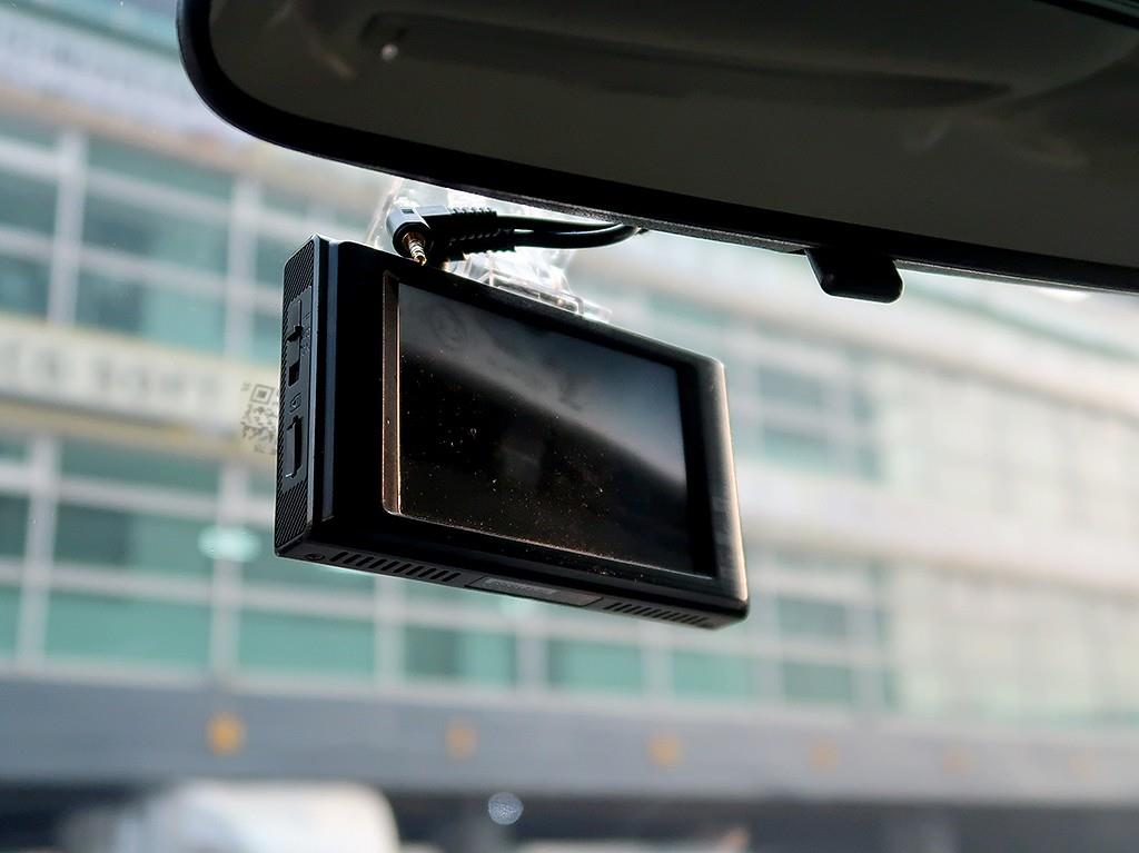 [소형화물] [하이냉동탑]더뉴봉고3 1.0톤/킹캡/초장축/플러스형/(듀얼컴프) L라이트       (3인승 /1톤) - 이미지 17