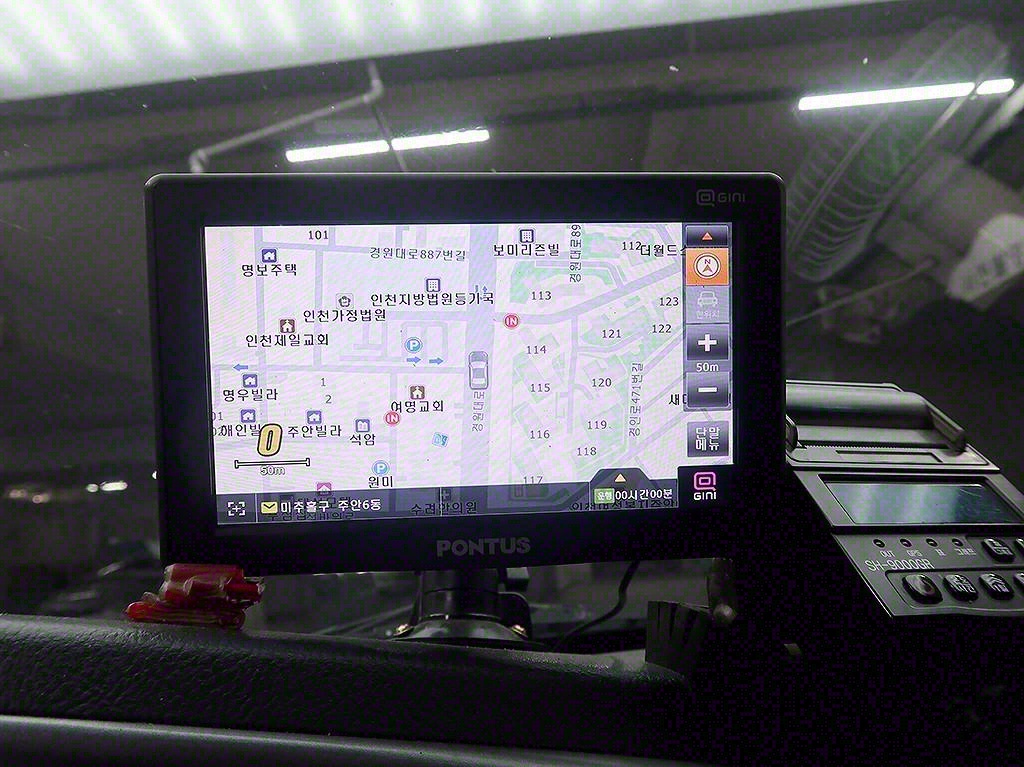 [소형화물] [냉동탑]봉고3 1.0톤/킹캡/초장축/(CRDi)        (3인승 /1톤) - 이미지 19