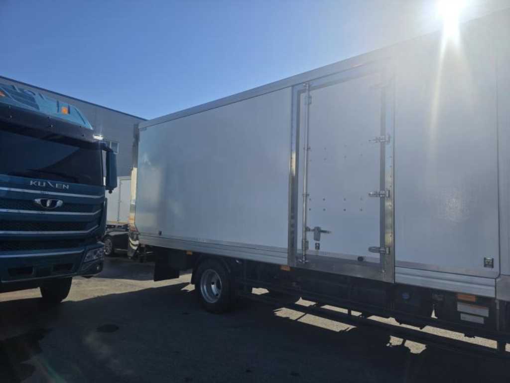 타타대우 더쎈 냉동탑차