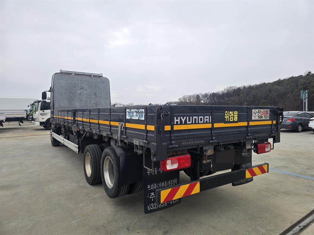 현대 파비스 8.5톤 프레스티지 극초장축 플러스 - 이미지 11