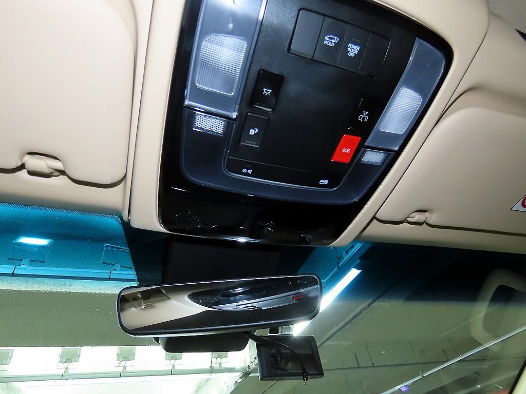 현대 스타리아 2.2 디젤 카고 5인승 모던 - 이미지 17