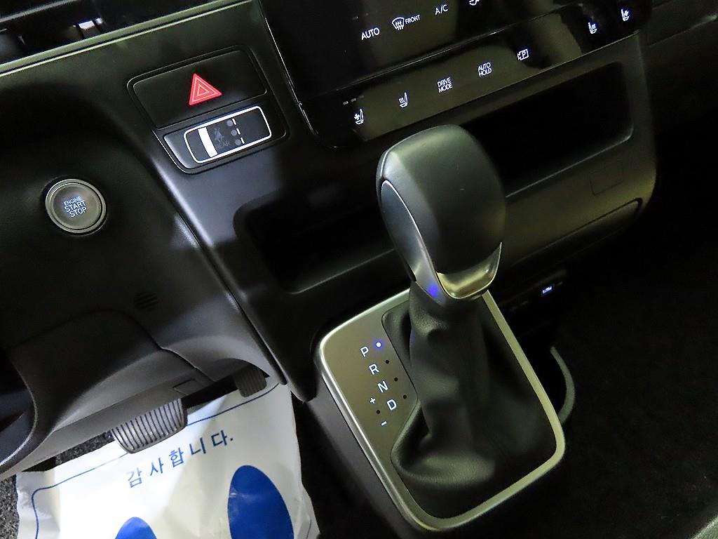 현대 스타리아 2.2 디젤 카고 5인승 모던 - 이미지 18