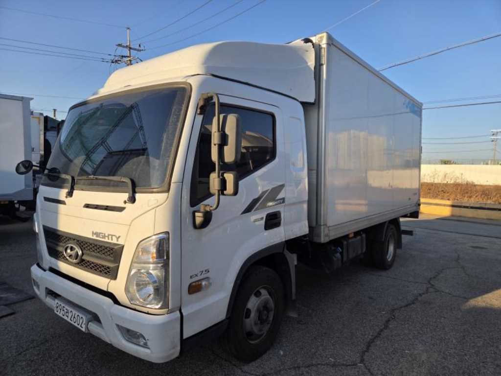 현대 올 뉴마이티 내장탑차 2.5톤