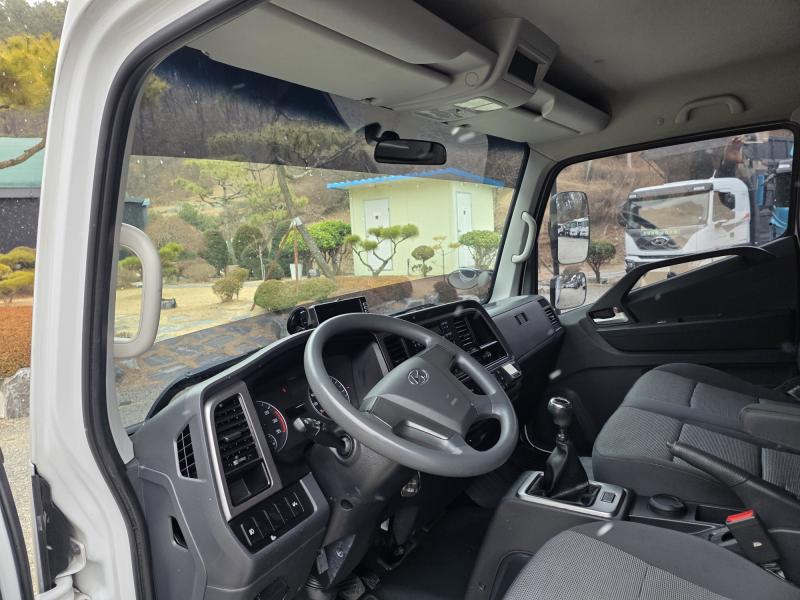 현대 올 뉴마이티 냉동탑차 2.5톤 - 이미지 3