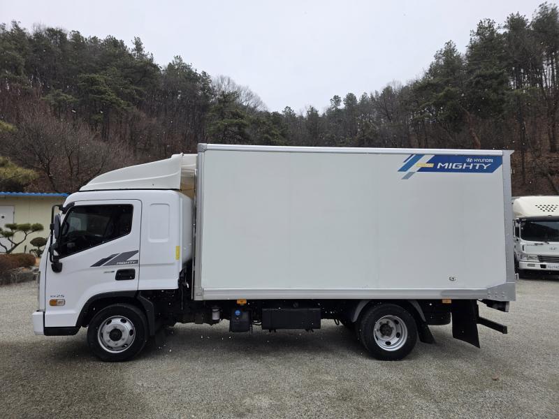 현대 올 뉴마이티 냉동탑차 2.5톤 - 이미지 9