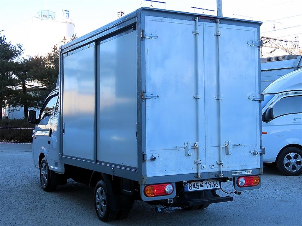 현대 포터II 하이내장탑차 LPG 슈퍼캡 - 이미지 9