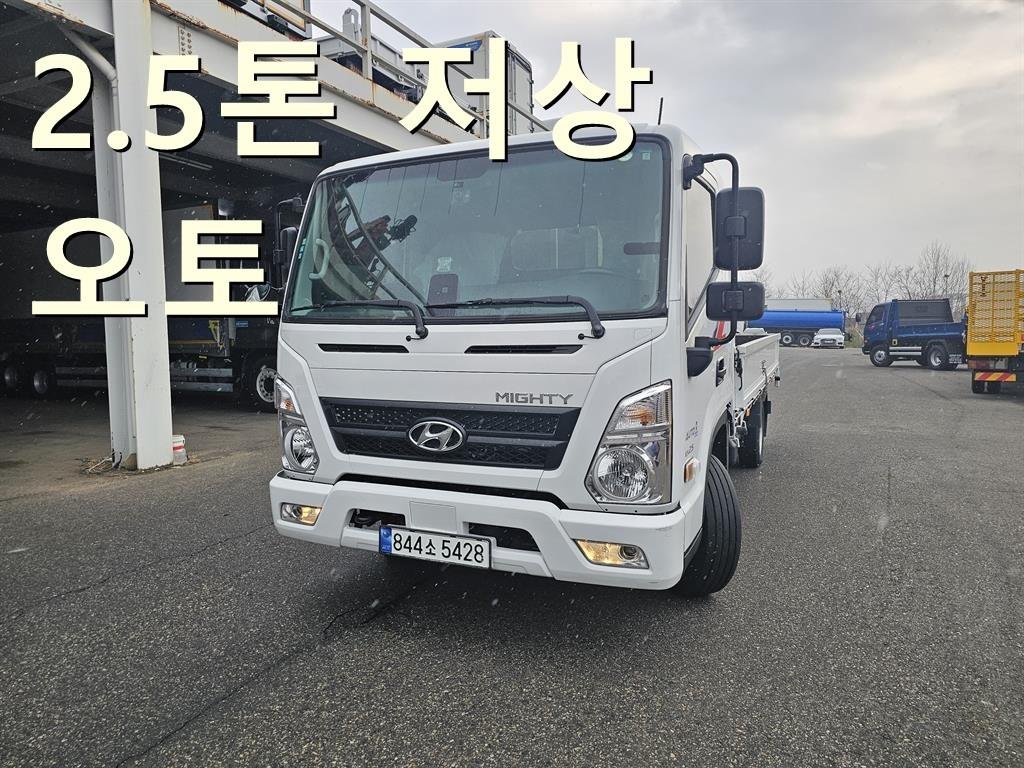 현대 올 뉴마이티 2.5톤 슈퍼캡 장축저상 - 이미지 3