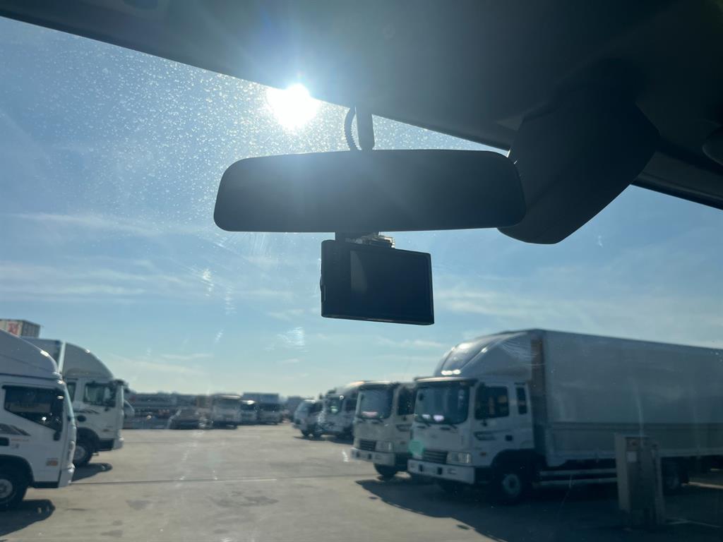 이스즈 엘프 - 이미지 4