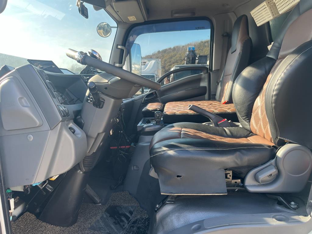 이스즈 엘프 - 이미지 9