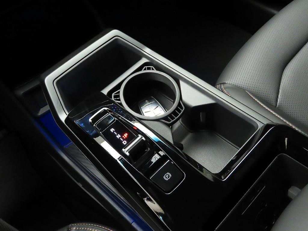 KG모빌리티(쌍용) 더 뉴토레스 1.5 GDI-T 밴 2WD TV7 - 이미지 10