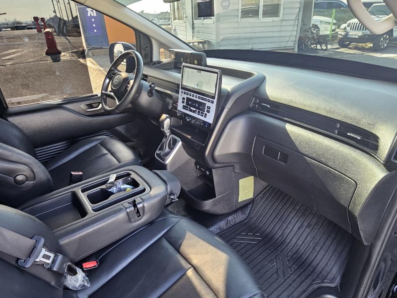 현대 스타리아 3.5 LPG 카고 3인승 모던 - 이미지 3