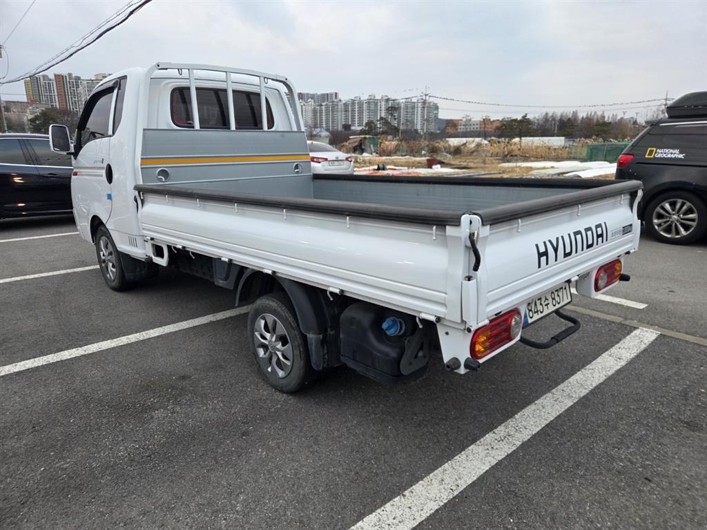 현대 포터II VGT 슈퍼캡 초장축 프리미엄 - 이미지 15