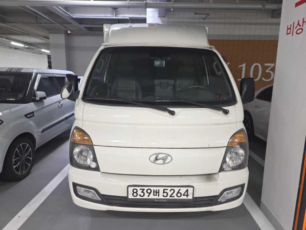 현대 포터II 내장탑차 슈퍼캡 - 이미지 2