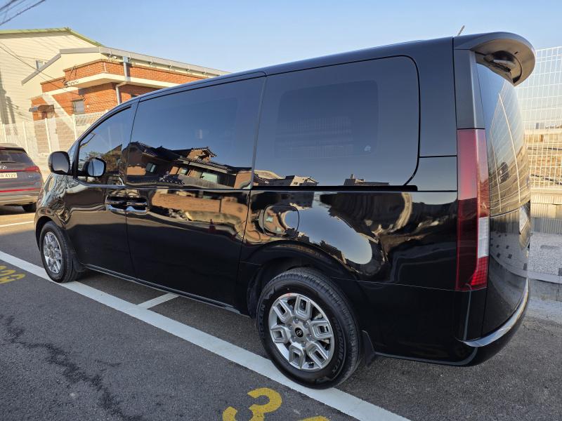 현대 스타리아 3.5 LPG 카고 3인승 모던 - 이미지 2