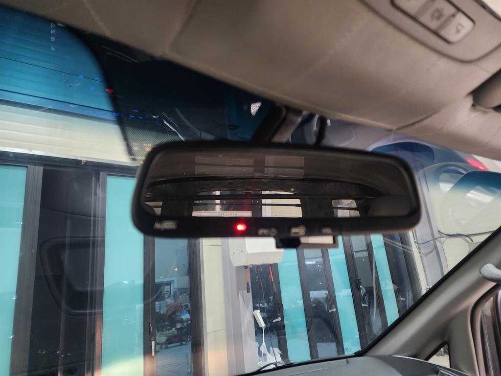 현대 더 뉴그랜드스타렉스 3인승 디젤 밴 스마트 - 이미지 3