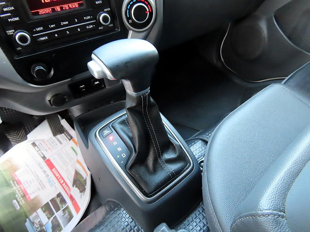 기아 더 뉴봉고Ⅲ화물 내장탑차 LPI 플러스형 - 이미지 2