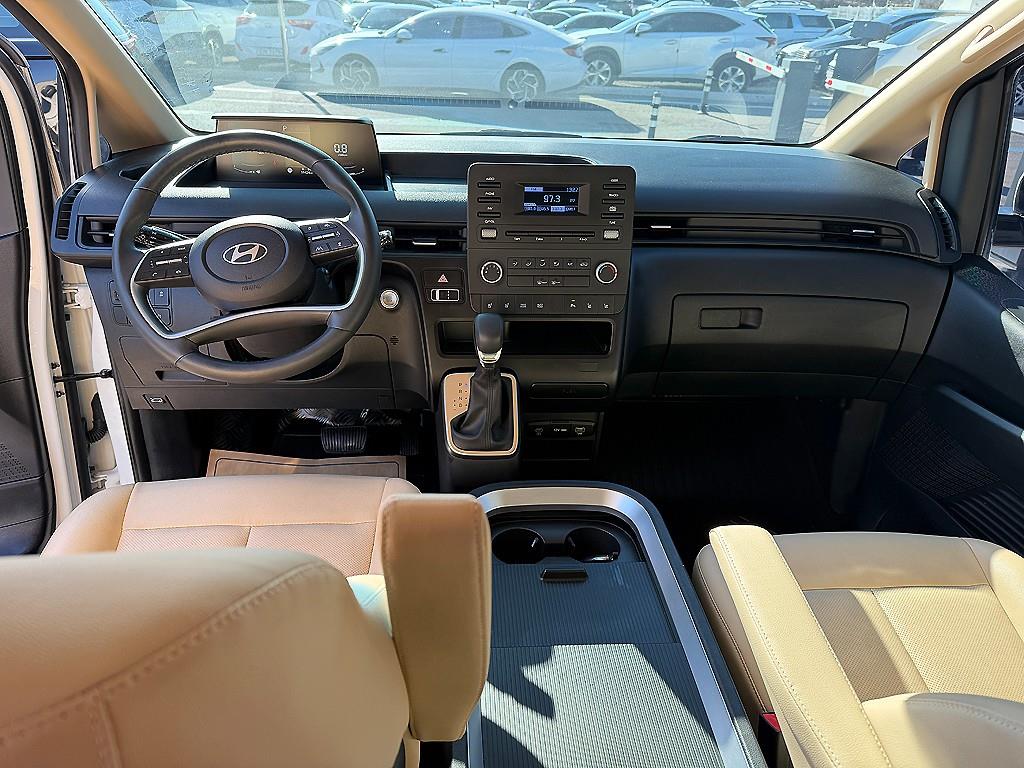 현대 스타리아 3.5 LPG 카고 5인승 모던 - 이미지 14