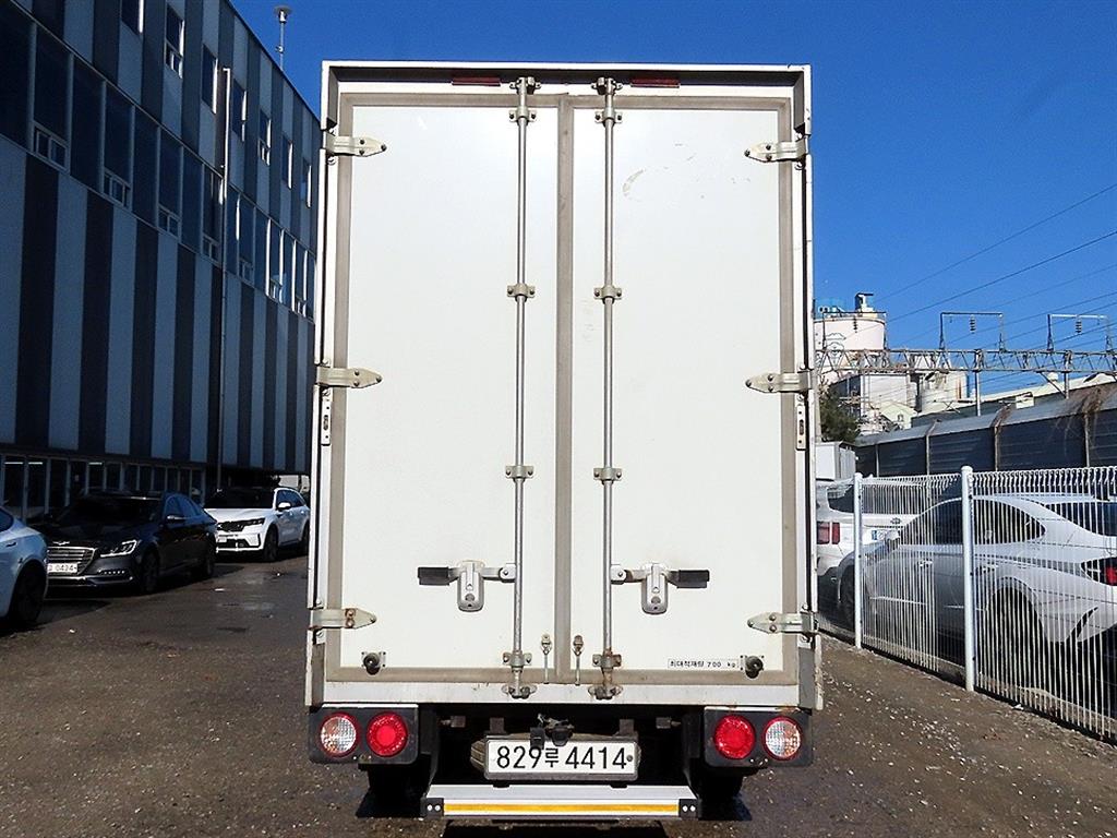 기아 더 뉴봉고Ⅲ화물 내장탑차 플러스형 - 이미지 7