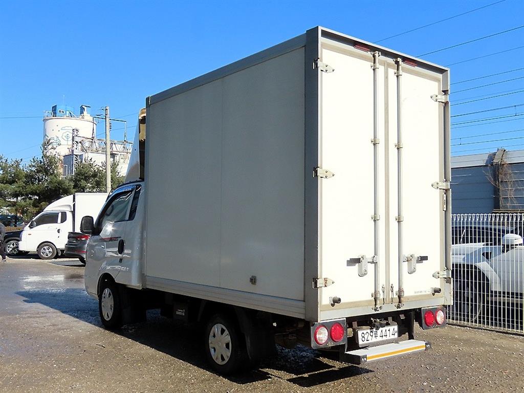 기아 더 뉴봉고Ⅲ화물 내장탑차 플러스형 - 이미지 19