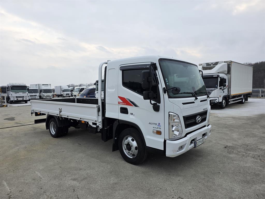 현대 올 뉴마이티 2.5톤 슈퍼캡 장축저상 - 이미지 2