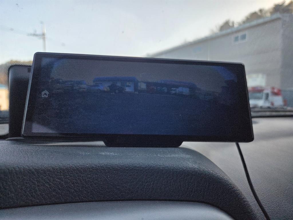 한국쓰리축 카고 1.1톤 롱바디 - 이미지 11