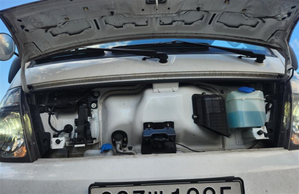 기아 봉고Ⅲ화물 내장탑차 1톤 킹캡 - 이미지 6