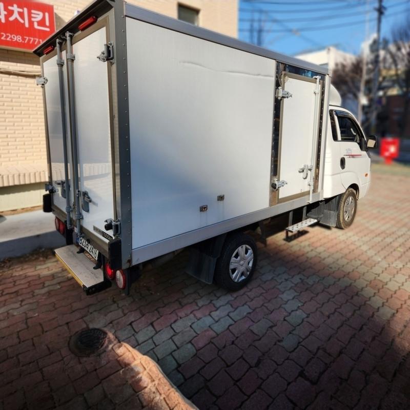 기아 더 뉴봉고Ⅲ화물 냉동탑차 LPI 플러스형 - 이미지 11