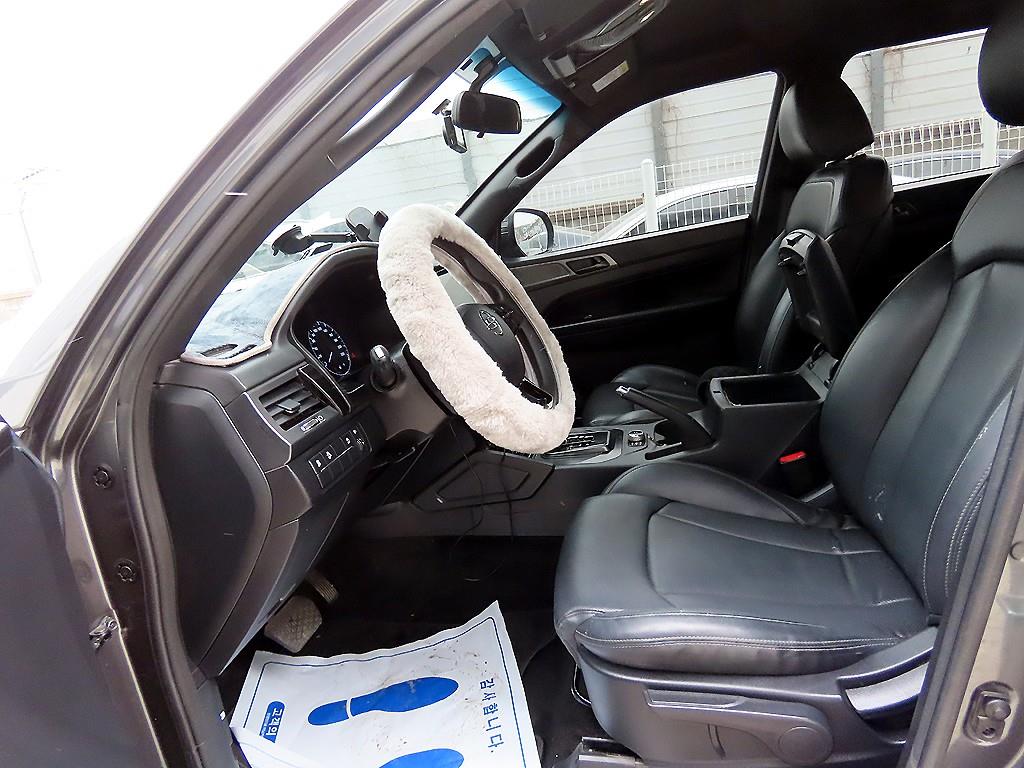 KG모빌리티(쌍용) 더 뉴렉스턴 스포츠 칸 2.2 4WD 와일드 - 이미지 6