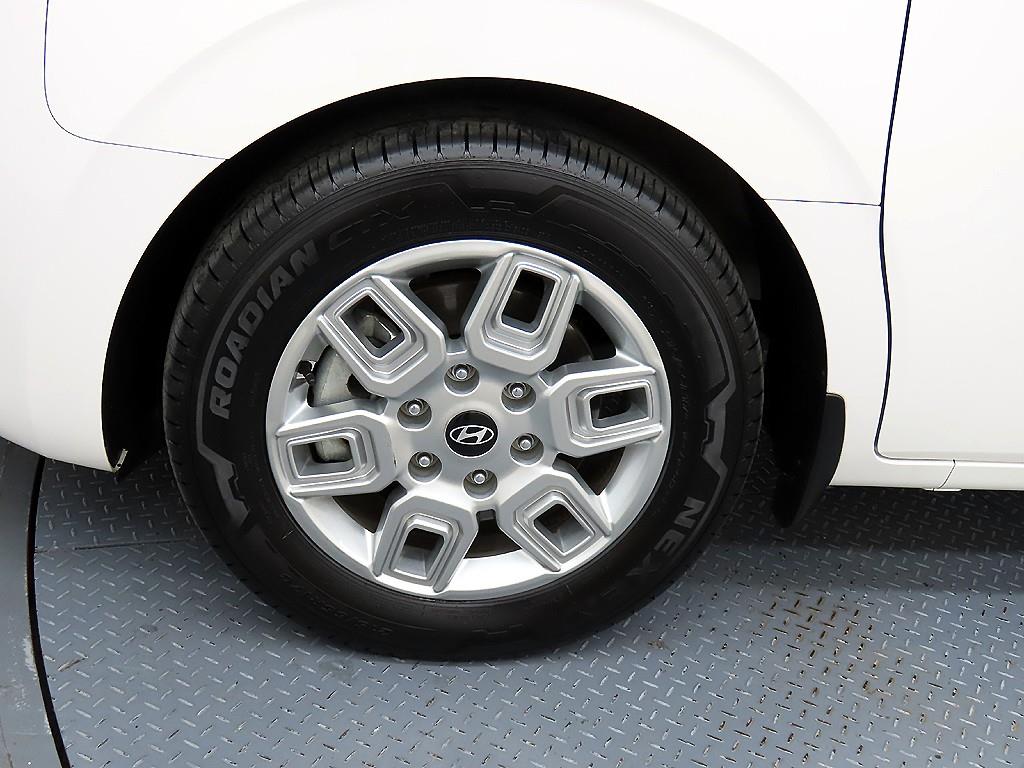 현대 스타리아 3.5 LPG 카고 3인승 모던 - 이미지 16