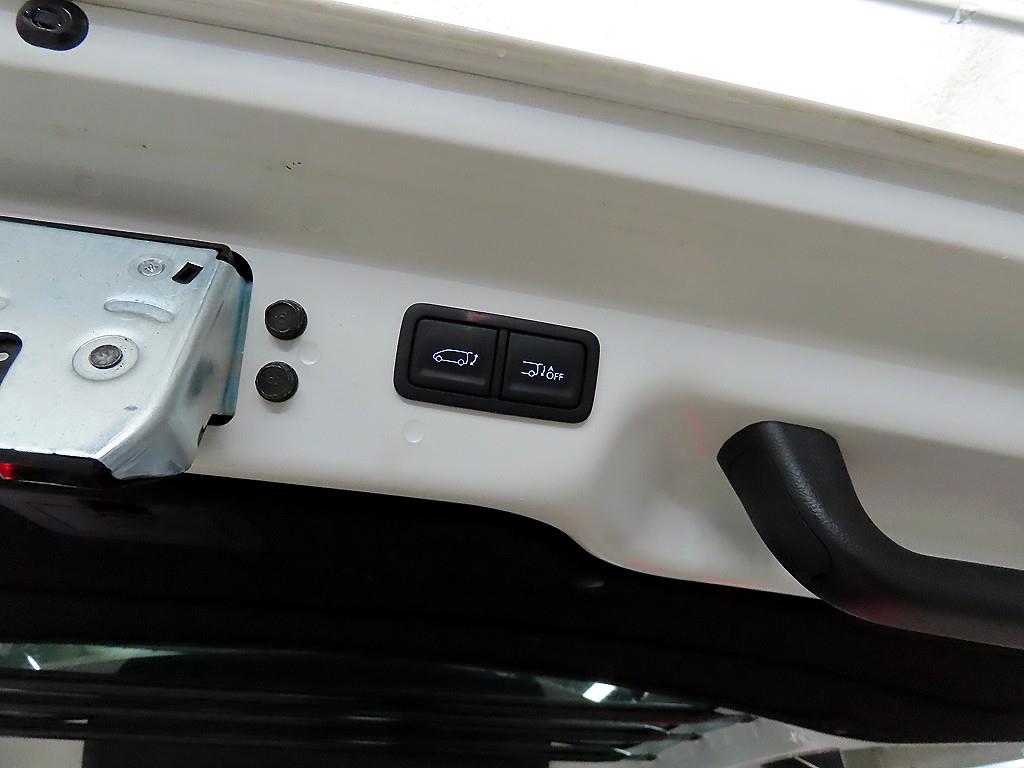 현대 스타리아 2.2 디젤 카고 5인승 모던