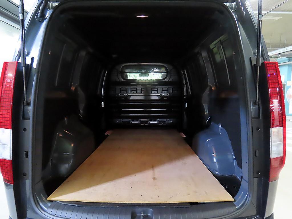 현대 스타리아 2.2 디젤 카고 3인승 스마트