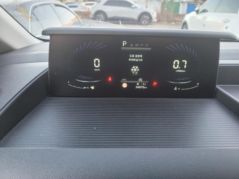 현대 스타리아 2.2 디젤 카고 5인승 모던 - 이미지 4