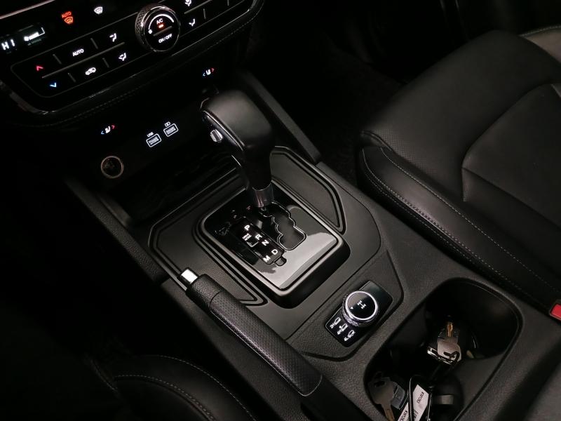 KG모빌리티(쌍용) 더 뉴렉스턴 스포츠 2.2 4WD 프레스티지 - 이미지 12