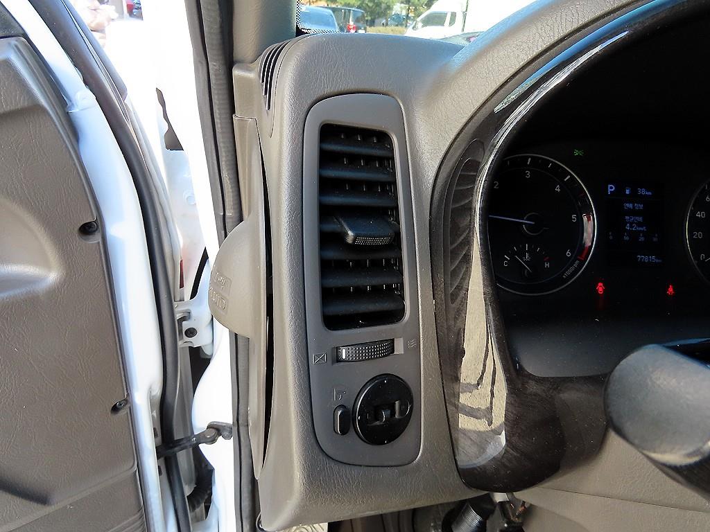 현대 포터II 내장탑차 더블캡 - 이미지 8